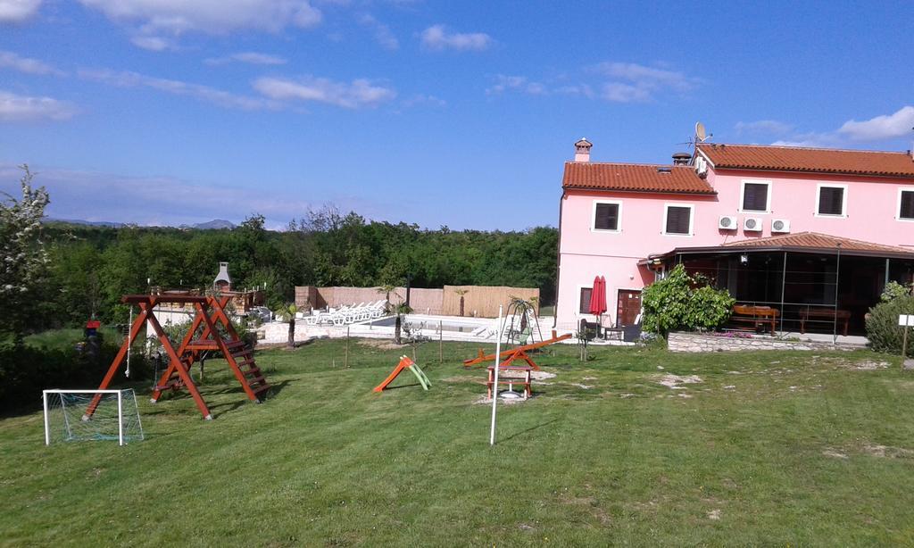 Bed And Breakfast Rogocana Labin  Extérieur photo